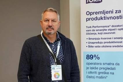 Nebojša Petrović, zamenik direktora prodaje kompanije Hygiene Systems i brend menadžer za Elecrolux Proffesional Nebojša Petrović, zamenik direktora prodaje kompanije Hygiene Systems i brend menadžer za Elecrolux Proffesional