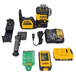DEWALT DCLE34033D1 20V MAX XR high-precision 3x360 green laser level kit