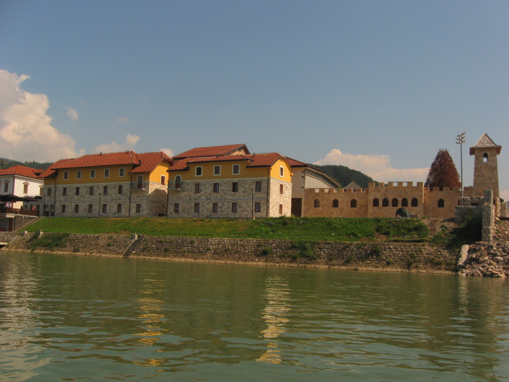 Prvi i jedini grad na svetu posvećen jednom Nobelovcu - Andrićgrad