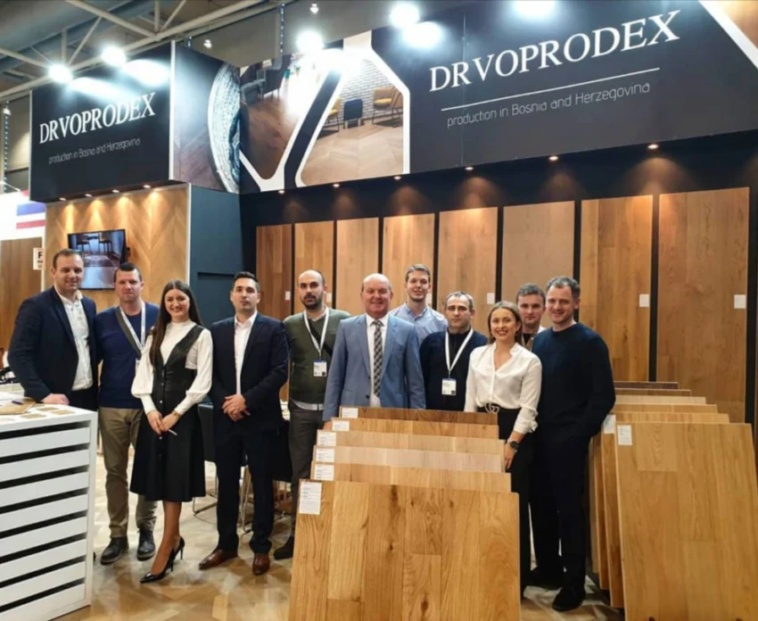 Tim kompanije DRVOPRODEX na sajmu DOMOTEX 2020 u Hanoveru