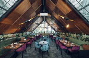 Showroom bar & restaurant Novi Sad / foto: Modularni podovi