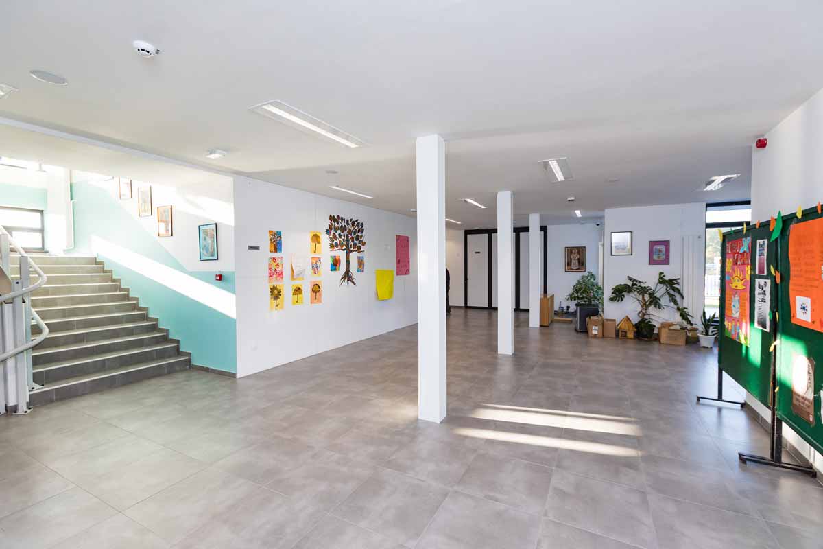 Osnovna škola u Alibunaru / autor projekta: Studio A&D Architects / foto: Studio A&D Architects