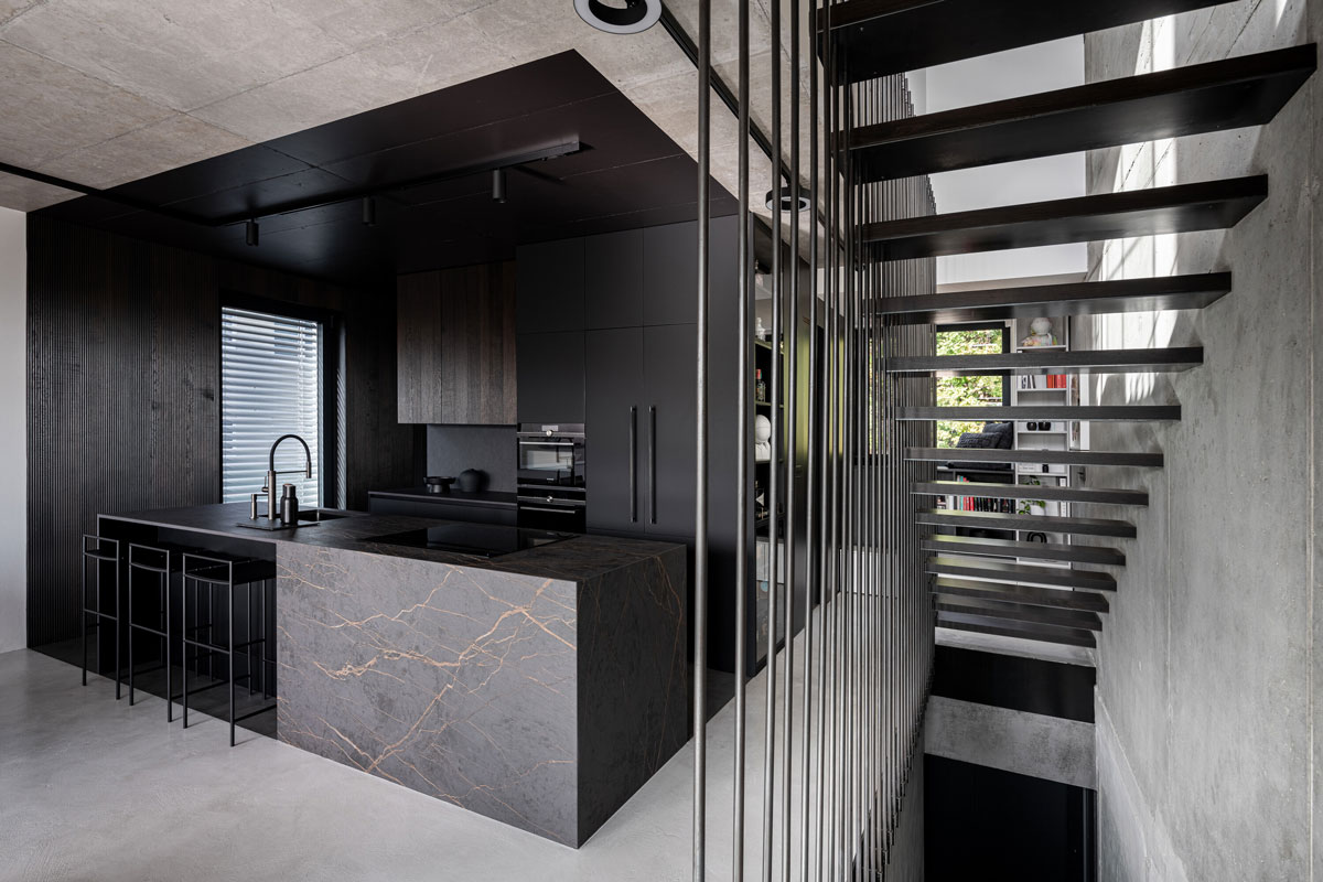 Projekat Hrenenky, višeće stepenište u enterijeru / foto: Martin Zeman