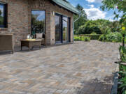 Semmelrock PaveLock sistem – savremeni pristup popločavanju površina Parcetto / foto: wienerberger