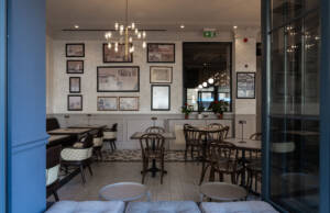 projekat: Eho Interior – Rekonstrukcija poslastičarnice Pelivan projekat: Rekonstrukcija poslastičarnice Pelivan / autor projekta: Eho Interior / foto: Alex Tselekidis