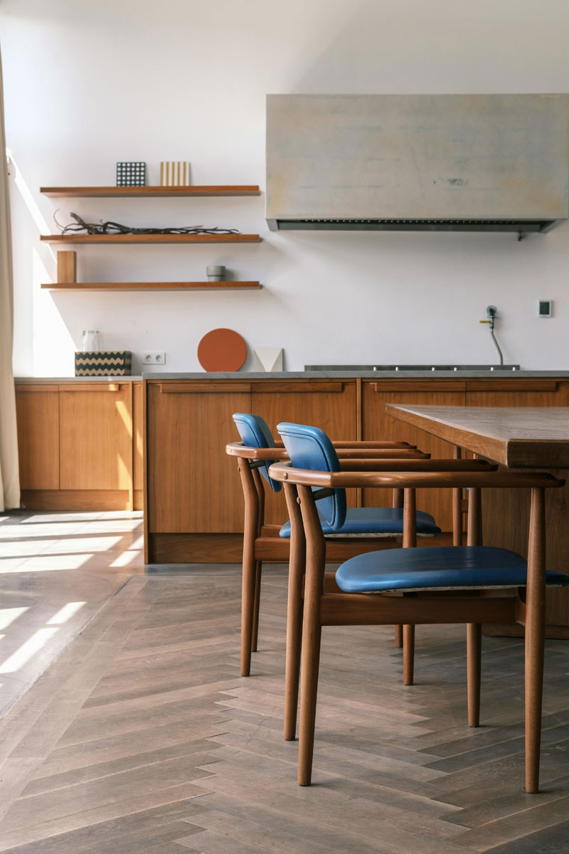 Riblja kost u enterijeru trpezarije i dnevne sobe / foto: pexels.com