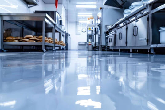 Higijenski standardi i izbor podova u industriji hrane: Od proizvodnje do konzumacije Izbor podova u industriji hrane / foto: freepik.com